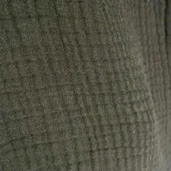 A new day button down top - Picture 3 of 5